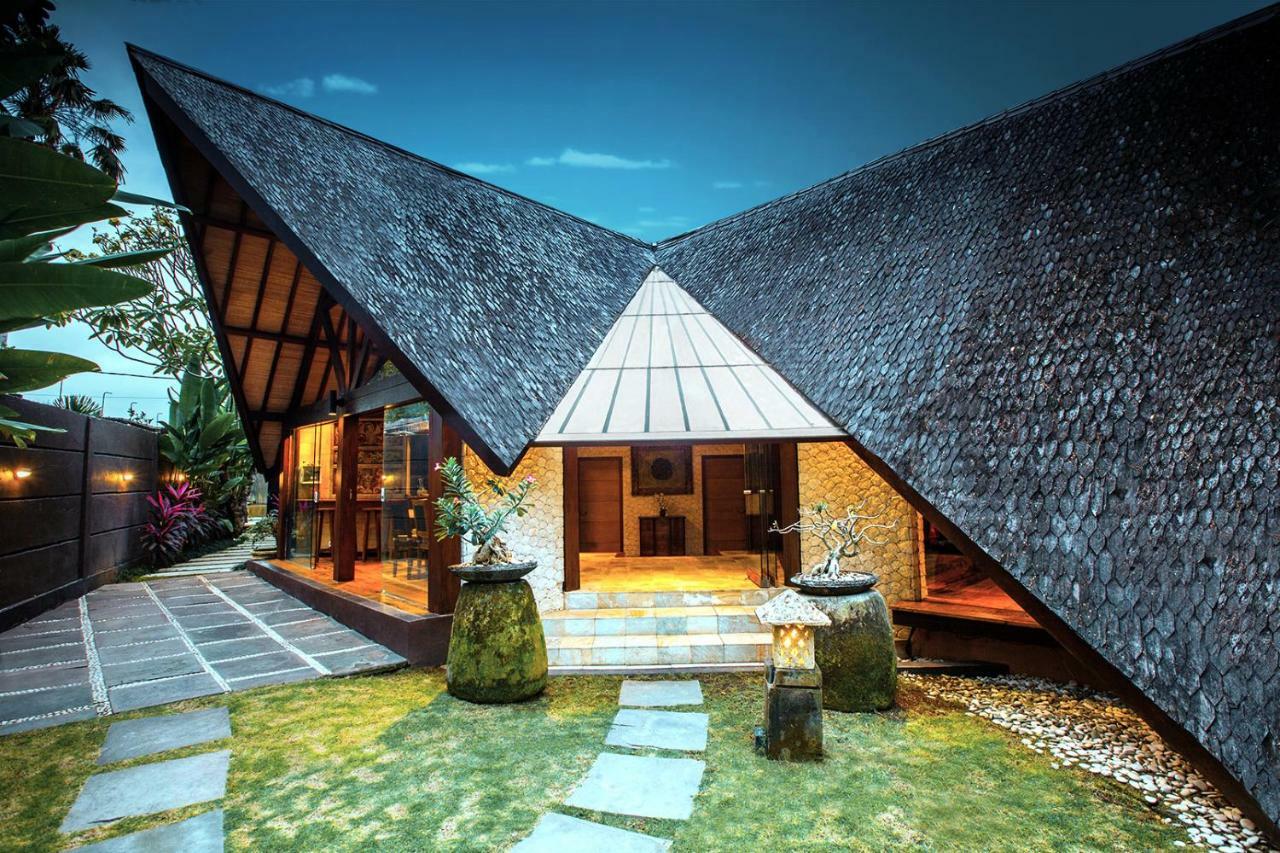 Seminyak Villa Kalyca Buitenkant foto