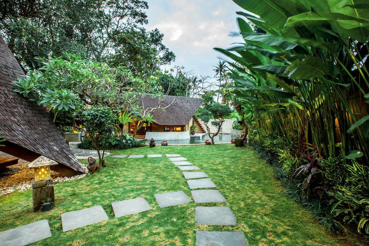 Seminyak Villa Kalyca Buitenkant foto