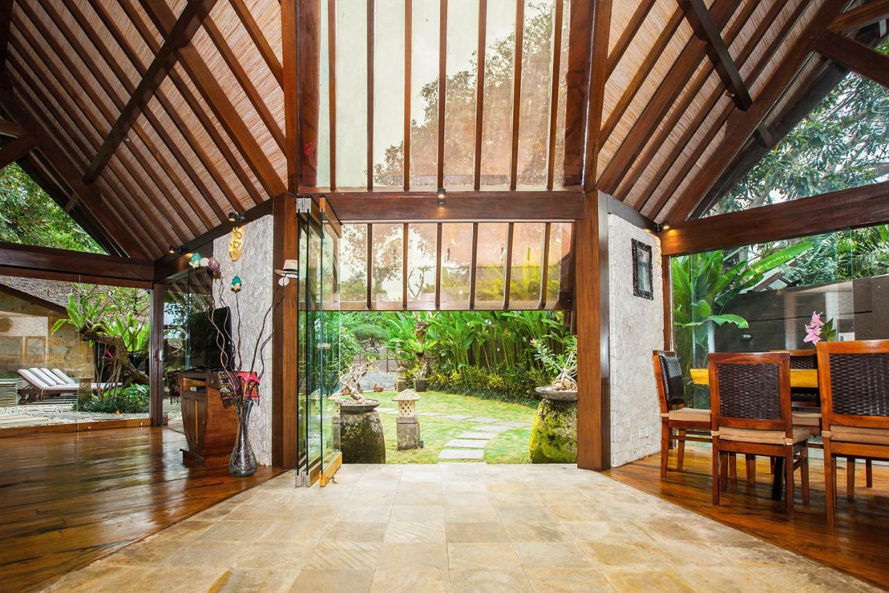 Seminyak Villa Kalyca Buitenkant foto