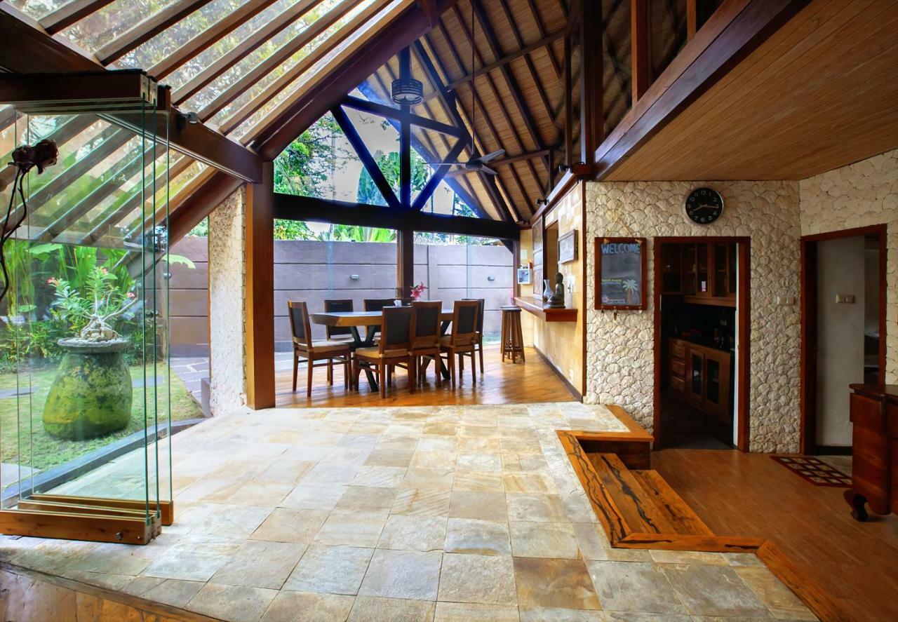 Seminyak Villa Kalyca Buitenkant foto