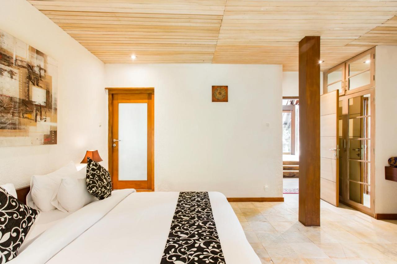 Seminyak Villa Kalyca Buitenkant foto
